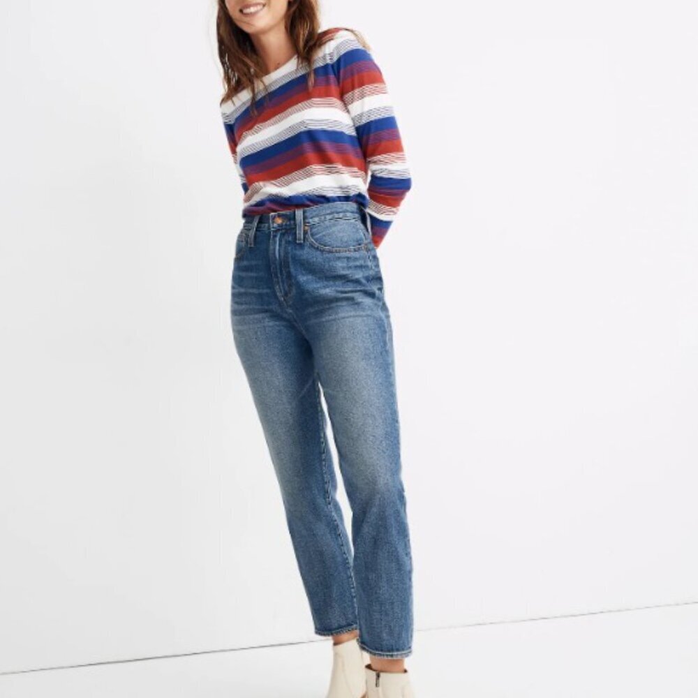 Madewell 'The Mom Jean' in Mid-Wash - Size 33P (Petite)